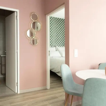 Like Casa- Centre/gare Apartment