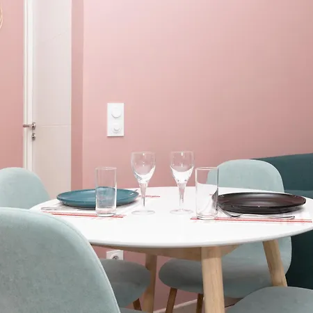 Like Casa- Centre/gare Apartment *